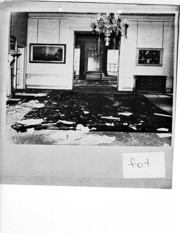 [a335f04.jpg] - Photograph of damage, 10 Downing St. (n.d.)