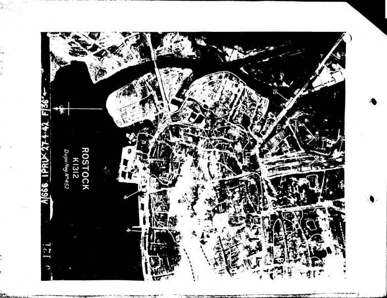 [a26ii05.jpg] - MAP SHOWING C..I.U. DAMAGED PLOT ROSTOCK NO.1 NEG NO.A/666.IPRU.27.4.42. F/36 PAGE - 5